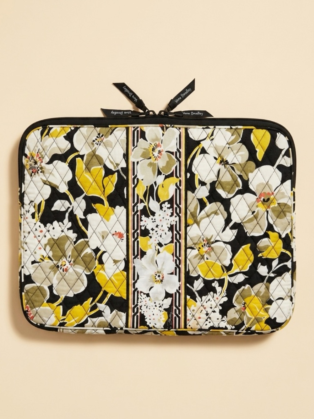 Vera Bradley, Dogwood Black &Yellow Quilted laptop Tablet Sleeve and wristlet